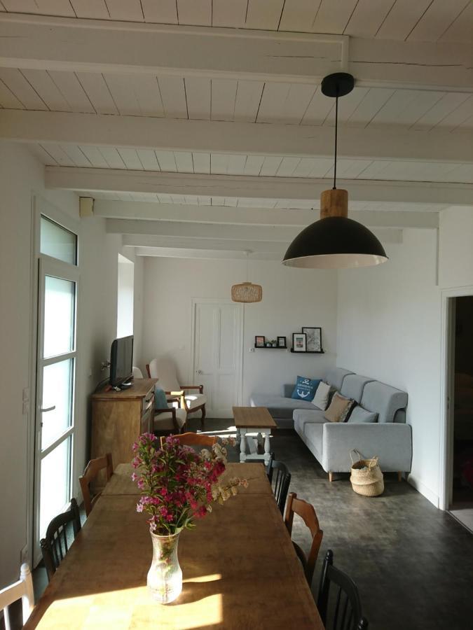 Ti Mammig Reina Villa Guisseny Exterior photo